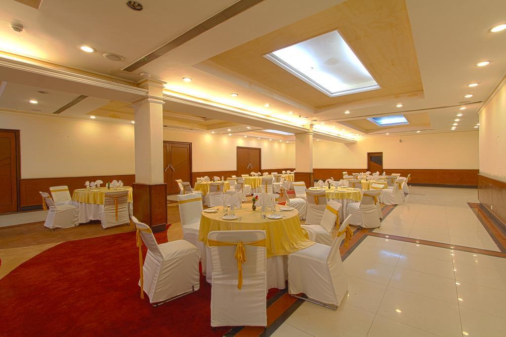 Hotel Madhuban Дехрадун Экстерьер фото