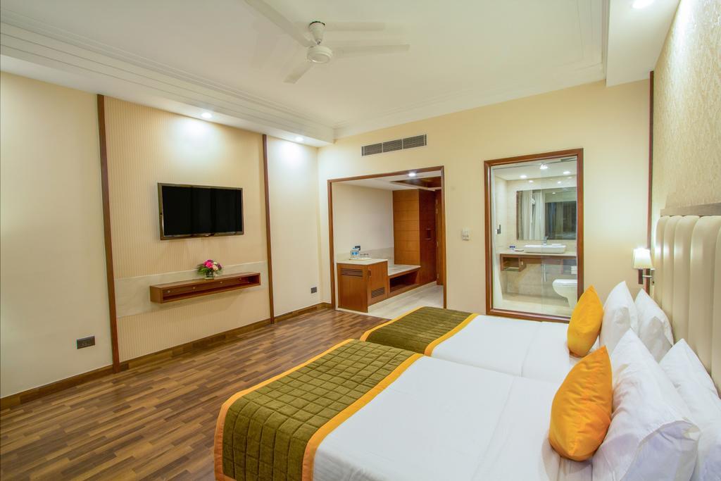 Hotel Madhuban Дехрадун Экстерьер фото